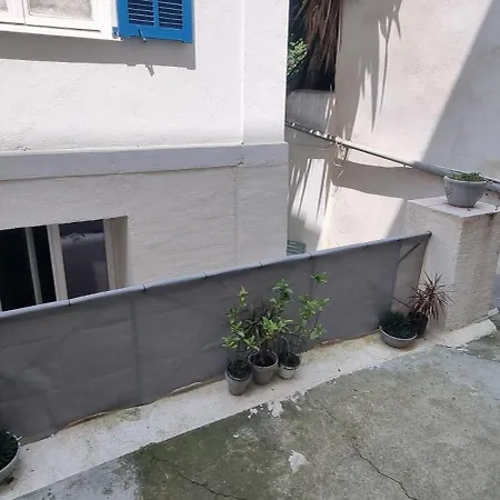 Appartement Spacious Full Of Charm, Recently Updated Nice