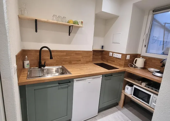 Spacious Full Of Charm, Recently Updated *