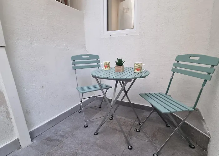 Apartamento Spacious Full Of Charm, Recently Updated Niza