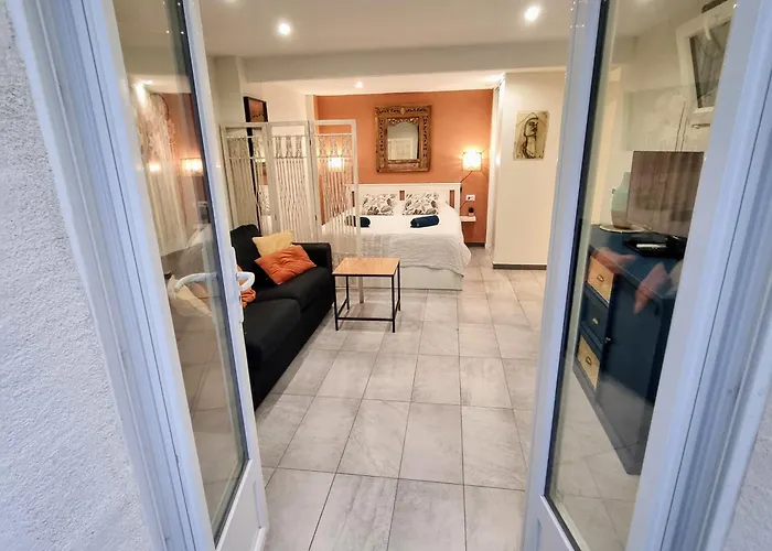 Apartamento Spacious Full Of Charm, Recently Updated Niza
